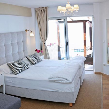 Hotel Delfin ซาดาร์ ภายนอก รูปภาพ