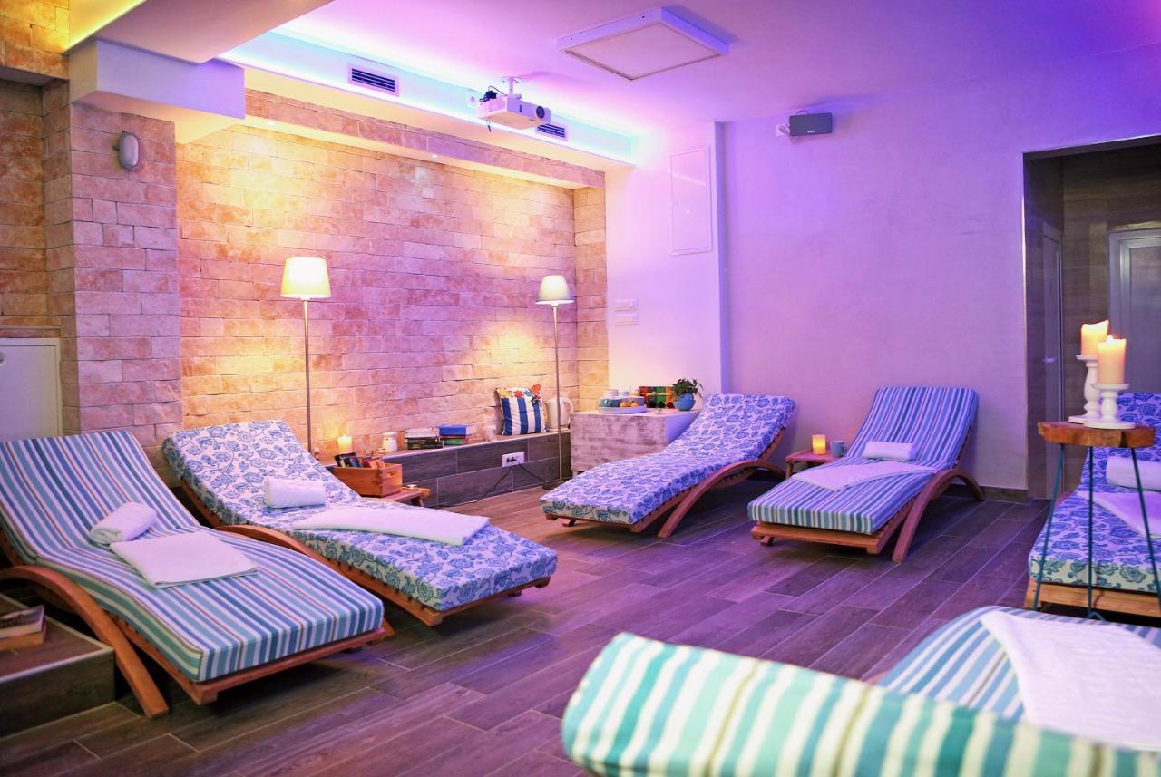 Hotel Delfin ซาดาร์ ภายนอก รูปภาพ